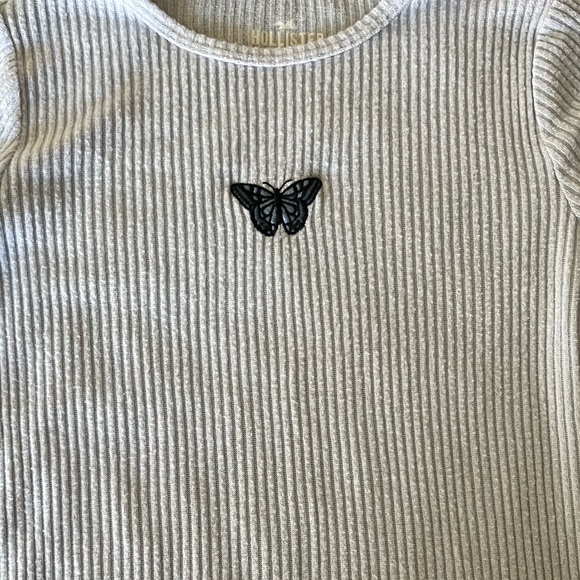 Hollister - Baby Tee - Picture 2 of 2